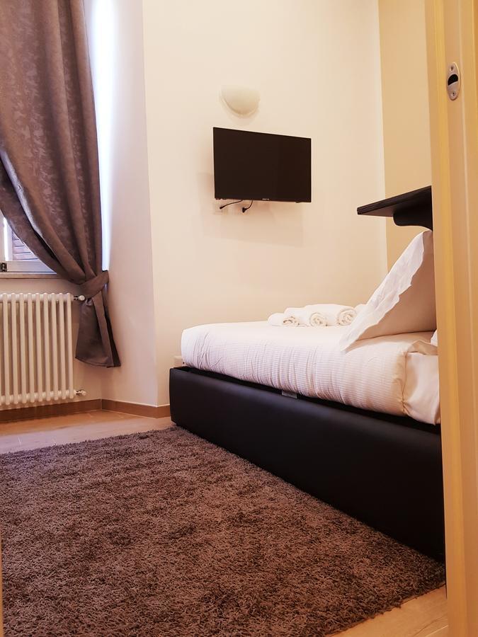 Cairoli Rooms Rom Exteriör bild