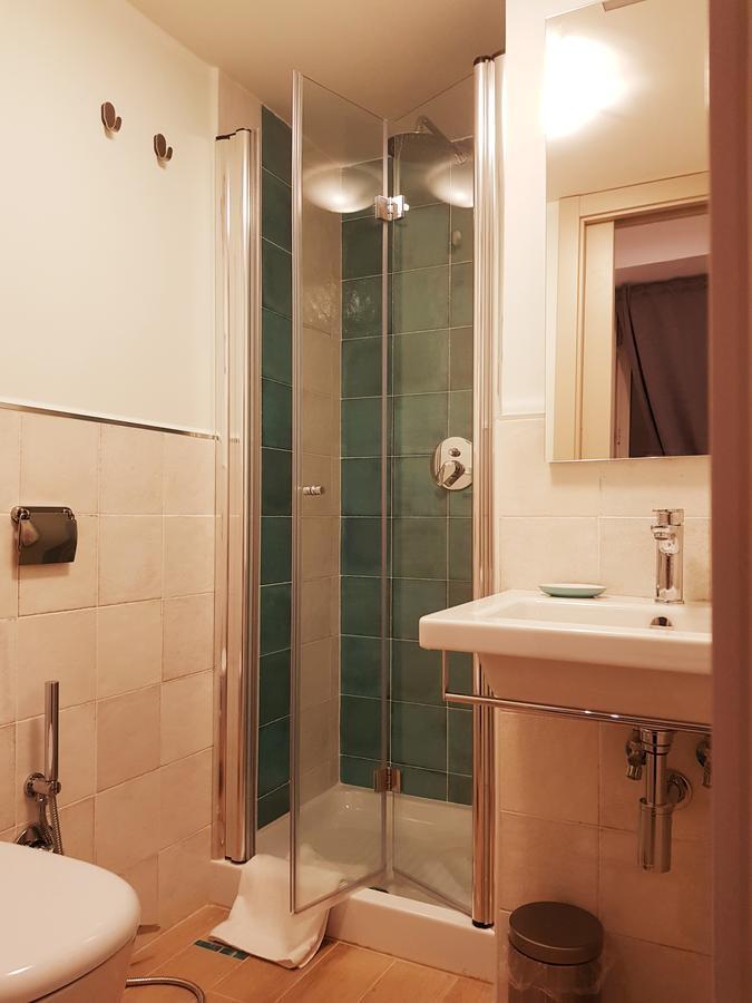 Cairoli Rooms Rom Exteriör bild