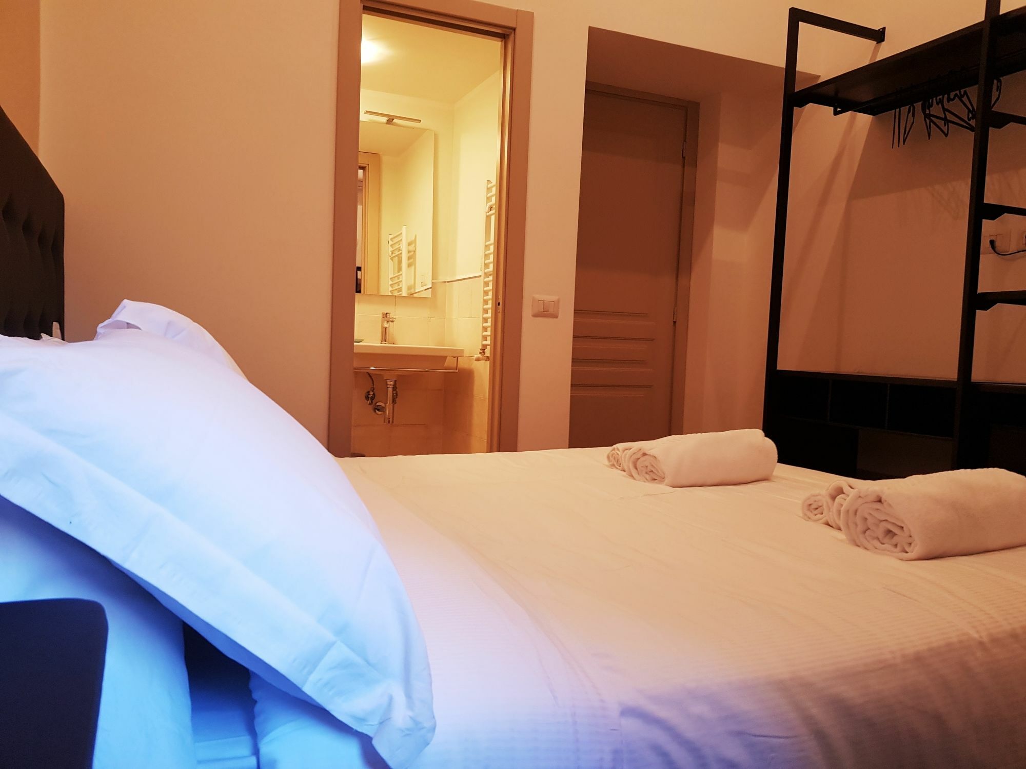 Cairoli Rooms Rom Exteriör bild