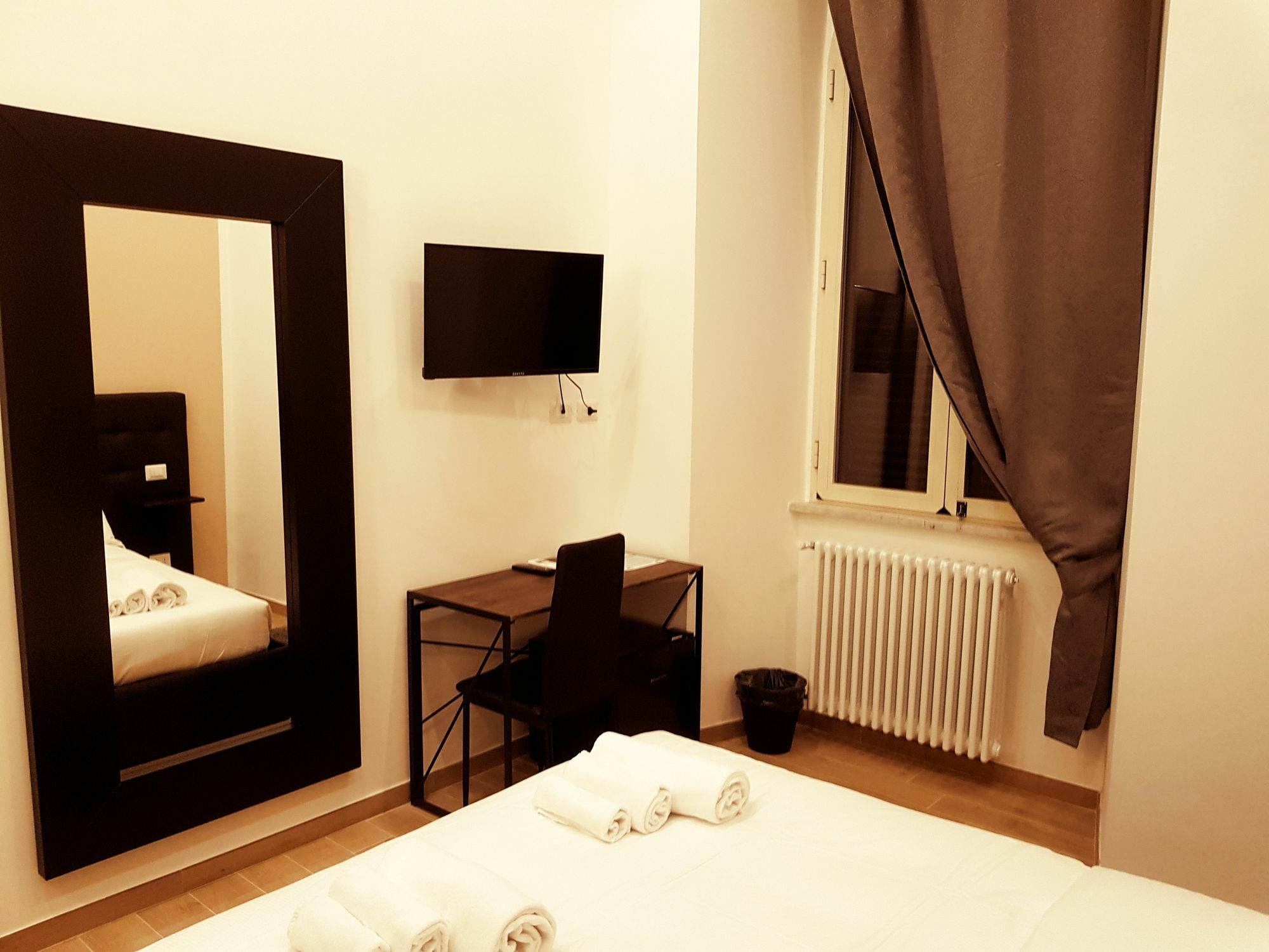 Cairoli Rooms Rom Exteriör bild